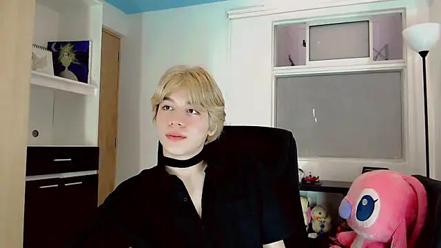 Snapshot of duvisex19 chatting on 04-28-26, 10:15 duvisex19 online show from 04-28-26, 10:15