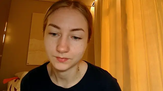 Snapshot of BluueSilk chatting on 02-10-25, 06:31 BluueSilk online show from 02-10-25, 06:31