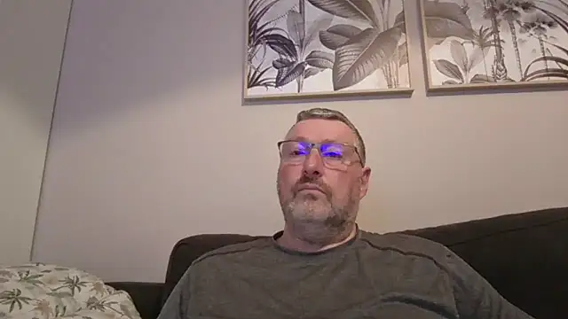 doudou310 online show from 03-14-26, 05:35