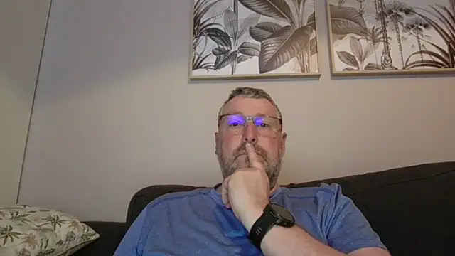 doudou310 online show from 03-15-26, 05:02