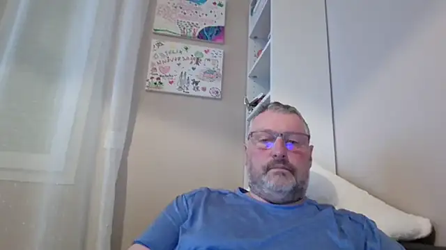 doudou310 online show from 04-16-26, 03:29