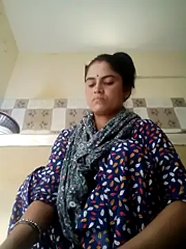 Miya jaan online show from 05-20-26, 02:07