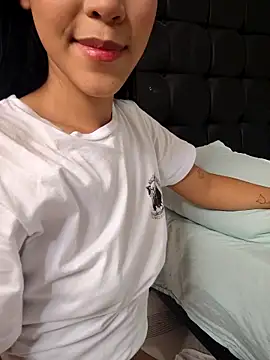 Luucia 09 online show from 02-07-26, 07:28