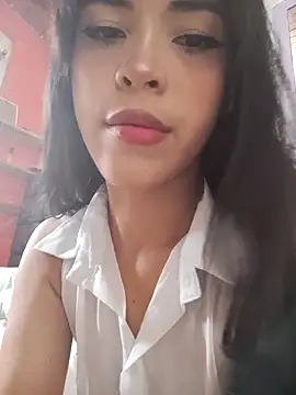 Luucia 09 online show from 04-13-26, 07:41