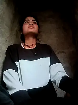 Sunali Bendre online show from 03-25-26, 12:49