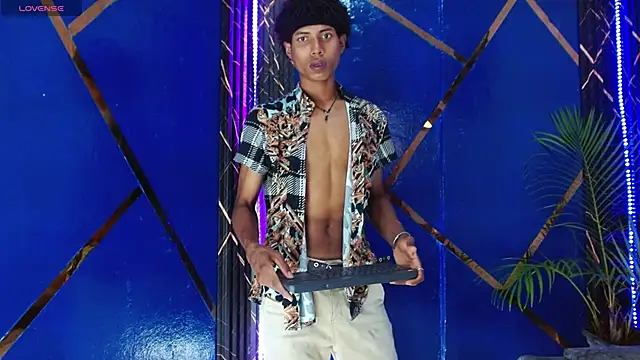 Walkers05 online show from 04-20-26, 06:53