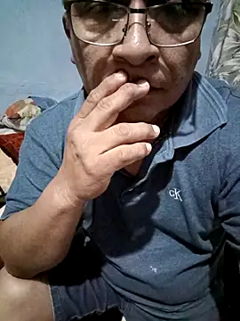 Snapshot of neyo55 chatting on 02-14-26, 12:46 neyo55 online show from 02-14-26, 12:46