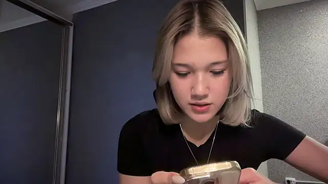 lilXdomiii online show from 03-17-26, 01:25