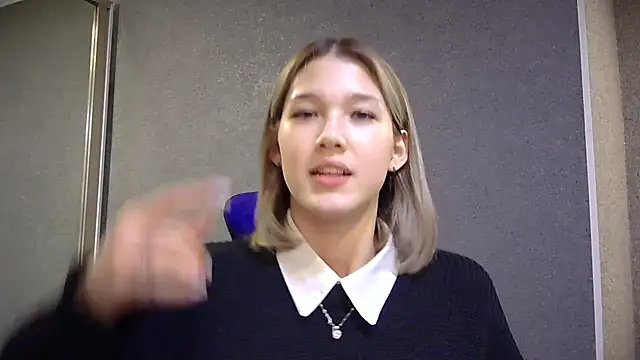 lilXdomiii online show from 04-21-26, 12:00