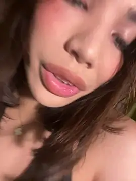 Mystic HugeDeity Cock online show from 03-17-26, 10:18