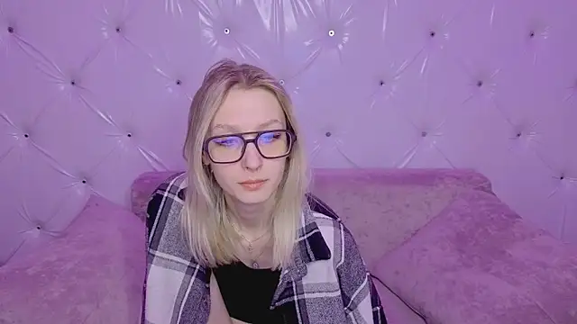 Akiro Kim7 online show from 02-24-26, 01:47