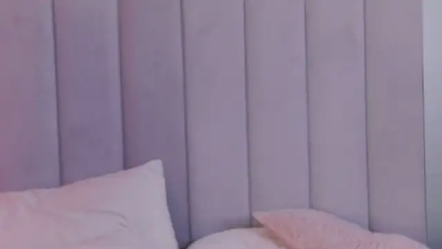 EileenElfie online show from 03-02-26, 05:19