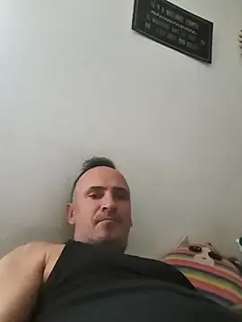 Snapshot of bobo672 chatting on 02-12-26, 01:28 bobo672 online show from 02-12-26, 01:28