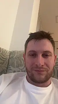 Snapshot of LubasOriginMen chatting on 02-07-26, 04:00 LubasOriginMen online show from 02-07-26, 04:00