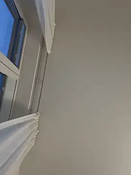 Snapshot of LubasOriginMen chatting on 02-12-26, 04:35 LubasOriginMen online show from 02-12-26, 04:35