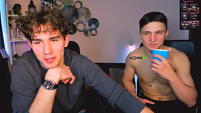 Snapshot of kevin_nix chatting on 03-09-26, 01:15 kevin nix online show from 03-09-26, 01:15