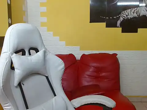 Snapshot of chacorta_ chatting on 04-23-26, 02:08 chacorta online show from 04-23-26, 02:08