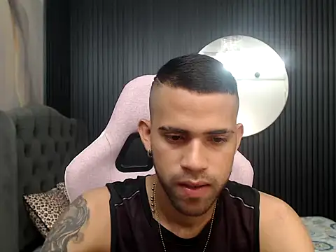 Snapshot of chacorta_ chatting on 05-09-26, 01:44 chacorta online show from 05-09-26, 01:44