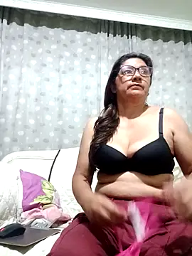 pamela sexy23 online show from 04-27-26, 03:04