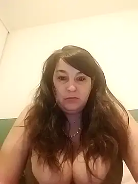 Snapshot of alexandrafrancaise0000 chatting on 02-11-26, 08:58 alexandrafrancaise0000 online show from 02-11-26, 08:58