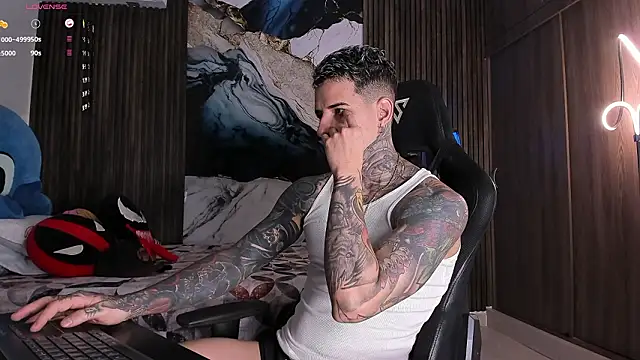 Snapshot of trisstann_ chatting on 03-10-26, 04:45 trisstann online show from 03-10-26, 04:45