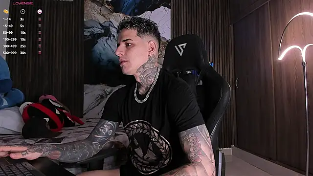 trisstann  online show from 03-13-26, 04:24