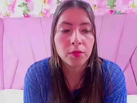 Snapshot of EmberCooper_ chatting on 02-26-26, 02:10 EmberCooper online show from 02-26-26, 02:10