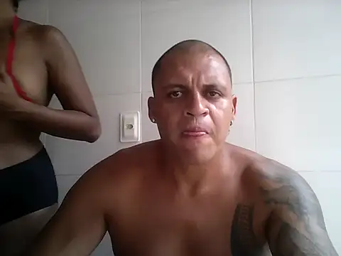 Cris Latrel online show from 02-04-26, 04:02