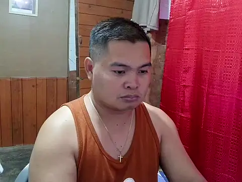 Snapshot of bigloadfox chatting on 02-15-26, 05:31 bigloadfox online show from 02-15-26, 05:31