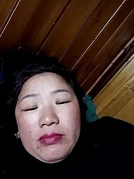 Snapshot of quynhbupbe11 chatting on 02-08-26, 12:19 quynhbupbe11 online show from 02-08-26, 12:19