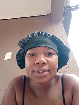 LADY-NESH online show from 04-25-26, 05:43