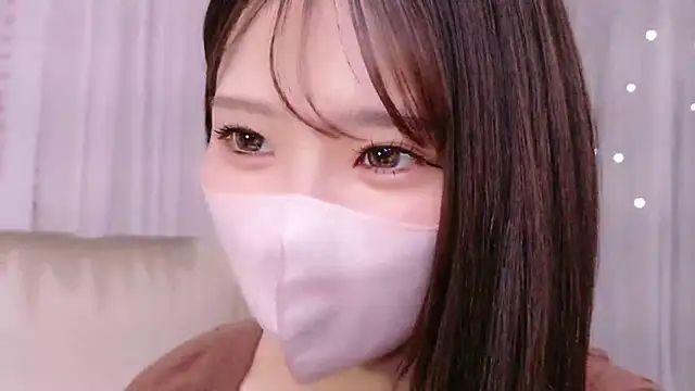  MIYUnya online show from 04-05-26, 01:03