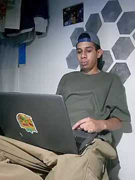 Snapshot of infernunderworld chatting on 02-01-26, 09:13 infernunderworld online show from 02-01-26, 09:13