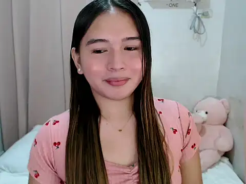 Snapshot of lovely_Janeee chatting on 03-11-26, 09:21 lovely Janeee online show from 03-11-26, 09:21