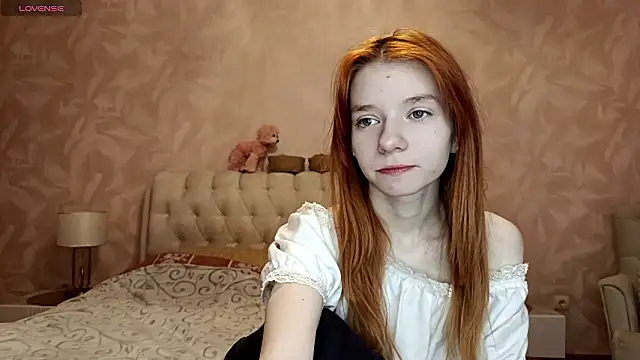 TarynPalek online show from 02-25-26, 06:23