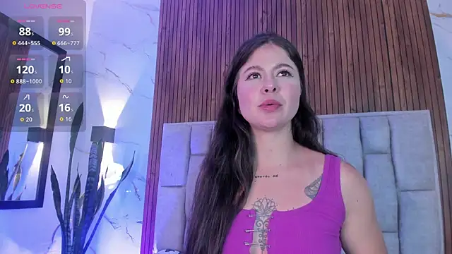 Snapshot of Scarlet_Rosexx chatting on 05-21-26, 03:57 Scarlet Rosexx online show from 05-21-26, 03:57