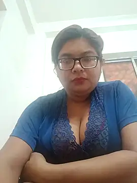 Elie Hallway online show from 03-23-26, 04:49