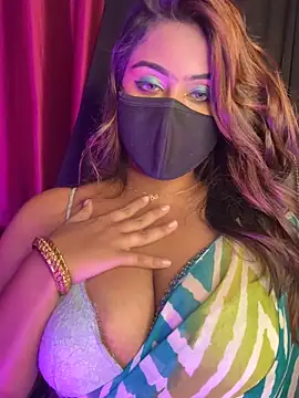 queen-panda online show from 04-23-26, 04:42