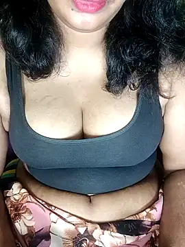 Snapshot of Maya-2010 chatting on 02-28-26, 05:03 Maya-2010 online show from 02-28-26, 05:03