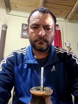 Snapshot of lio199010 chatting on 03-23-26, 11:36 lio199010 online show from 03-23-26, 11:36