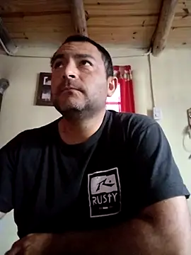 Snapshot of lio199010 chatting on 04-04-26, 03:42 lio199010 online show from 04-04-26, 03:42