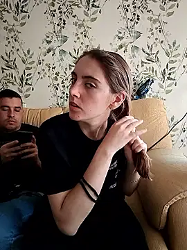 laparejaideal08 online show from 04-17-26, 03:59