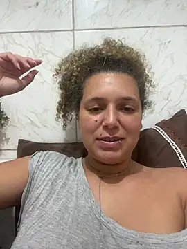LoiraQuente69 online show from 05-30-26, 01:57