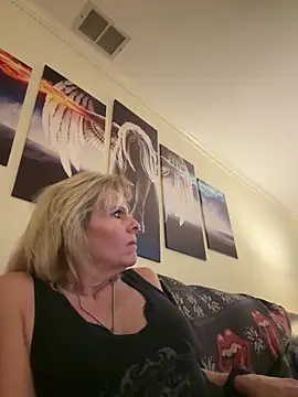 FireAfterDark online show from 03-10-26, 01:43