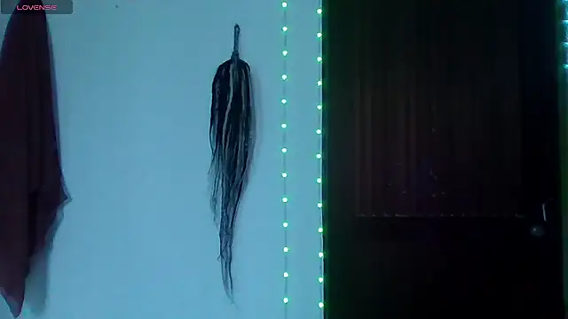 Snapshot of suky_pou chatting on 02-02-26, 08:29 suky pou online show from 02-02-26, 08:29