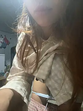 Snapshot of Mary_006 chatting on 03-16-26, 07:51 Mary 006 online show from 03-16-26, 07:51