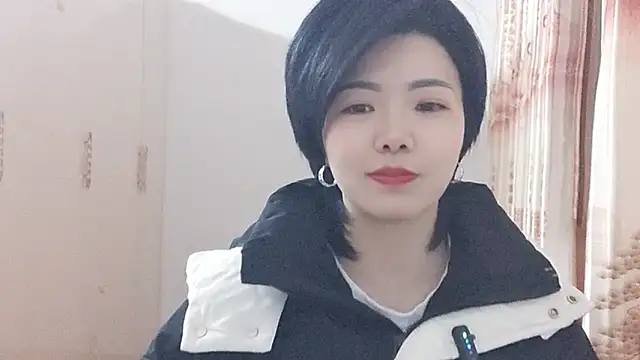 Snapshot of Nikishine chatting on 02-08-26, 12:08 Nikishine online show from 02-08-26, 12:08