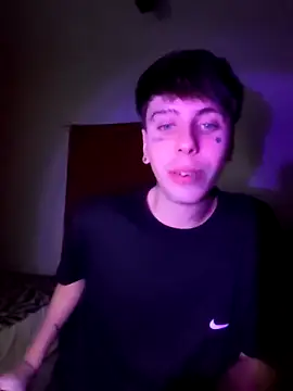 Snapshot of sableye21 chatting on 03-27-26, 04:40 sableye21 online show from 03-27-26, 04:40