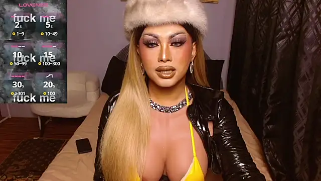 Snapshot of YourRealMistressMeduza chatting on 07-11-26, 08:22 YourRealMistressMeduza online show from 07-11-26, 08:22
