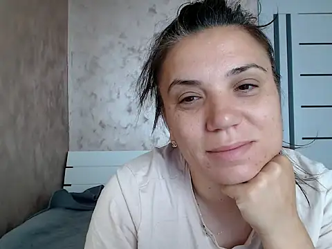 LorraGrey online show from 05-31-26, 03:58